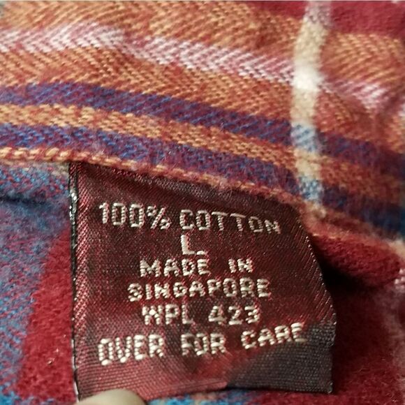 VINTAGE 1980s Levi's Red Soft Flannel Button Down Western Hipster Oxford Shirt - Picture 15 of 15